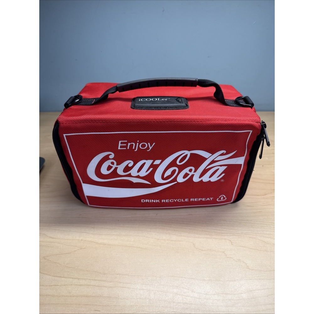 COCA-COLA Insulated 6-Pack Carrier , Vintage , Rare Collector Item , 10"X 7" X 5